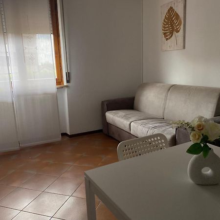 カヴァルカゼッレCasa Gaia- Castelnuovo Del Gardaアパートメント エクステリア 写真